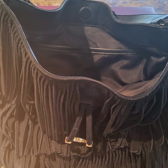 Calvin Klein black "leather" fringed shoulder bag preowned good cond inside out. - Picture 14 of 16